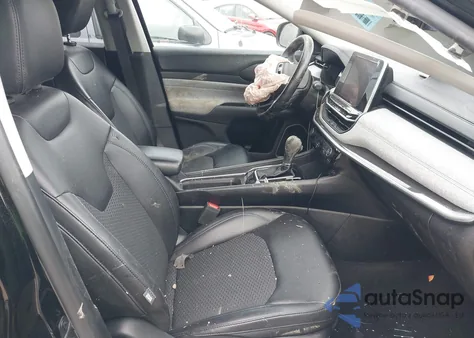 2022 Jeep Compass Latitude 4X4 from USA, damaged, VIN 3C4NJDBB3NT113332